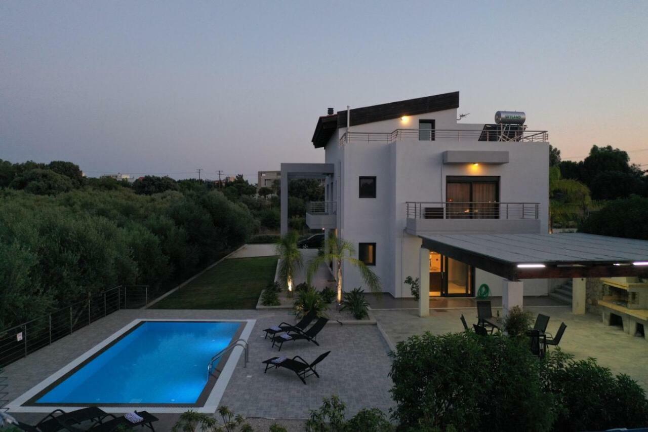 La Luna Villa Tsairi Екстериор снимка